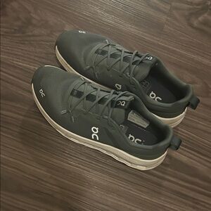 On Running Kids Sneakers in Dark Green and White